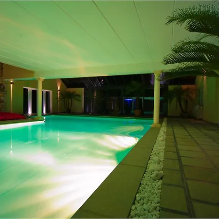 Thermes Oppidum 펜션 테욱스